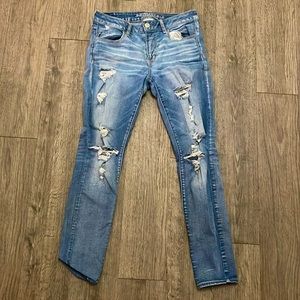 American eagle ripped jegging